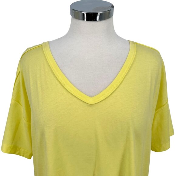 C&C California Boxy Yellow V-Neck  Tee 100% Pima Cotton Size Large NWT - Picture 2 of 10